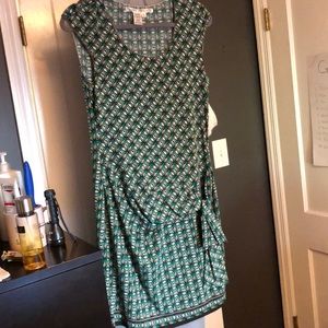 Green/brown patterned dress
